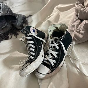 High Top Black Converse